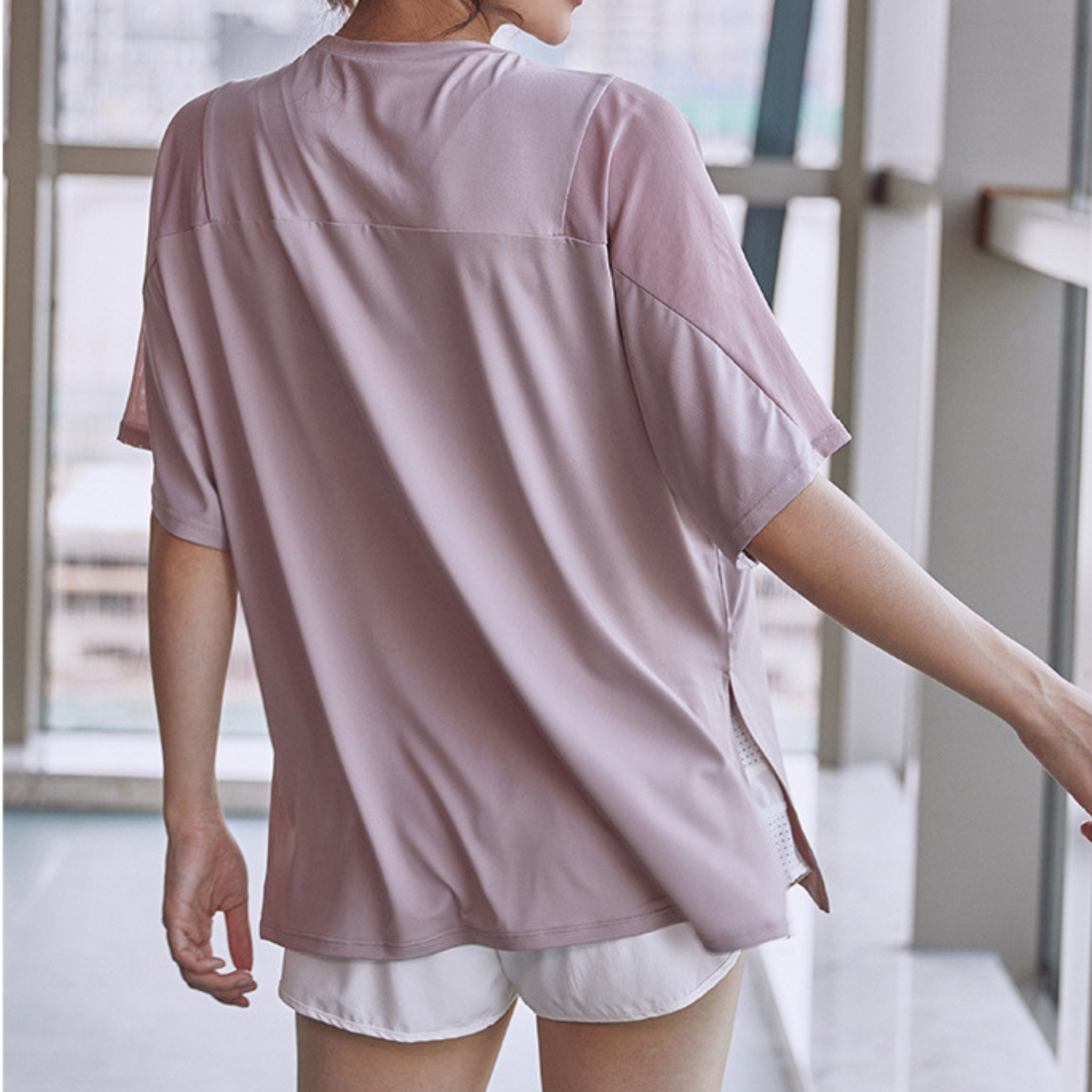 ルーズスポーツTシャツ