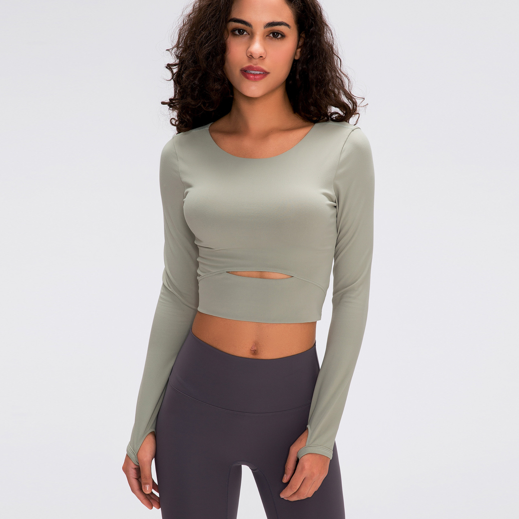 ベーシック　クロップドトップス