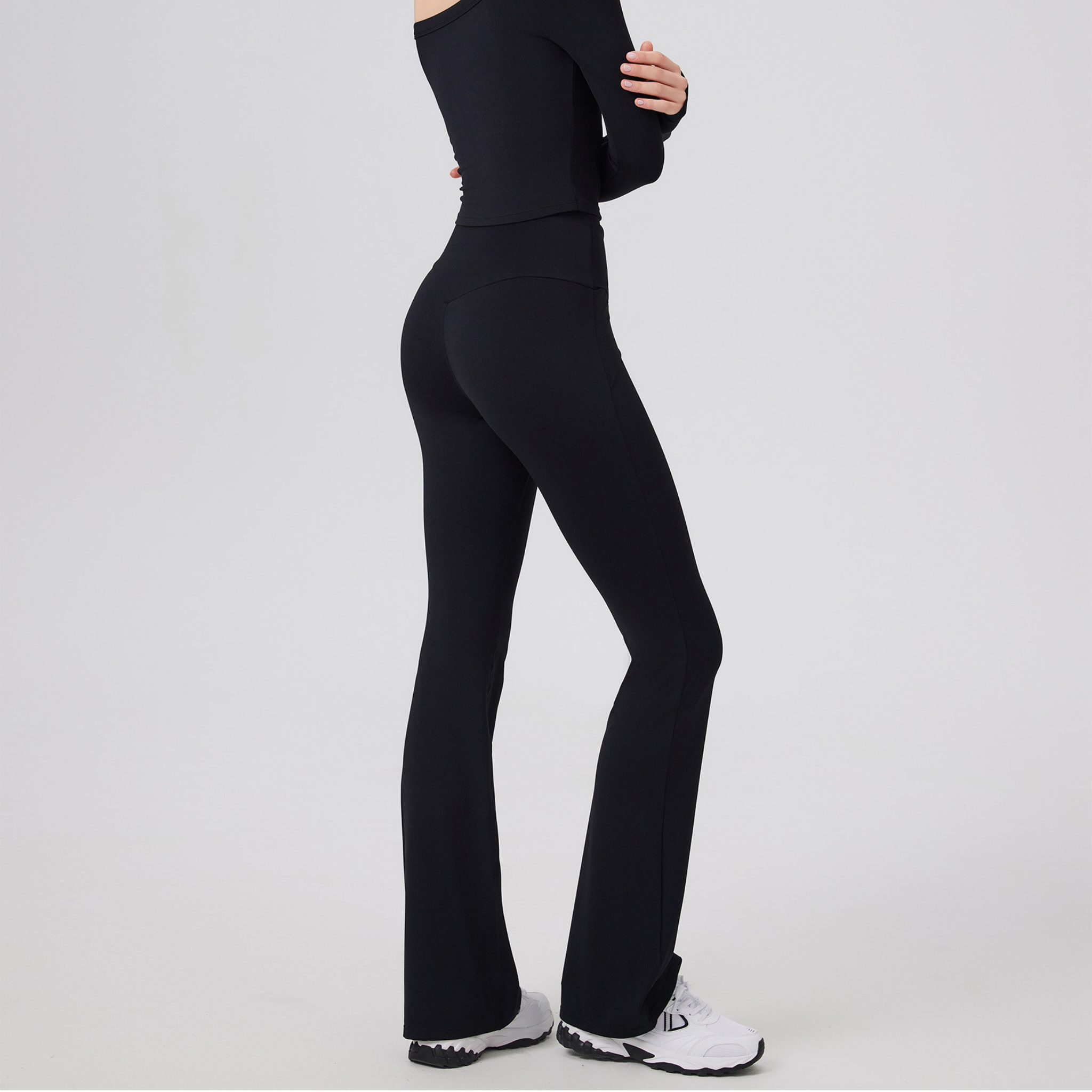 フロントクロスラップ　フレアレギンス