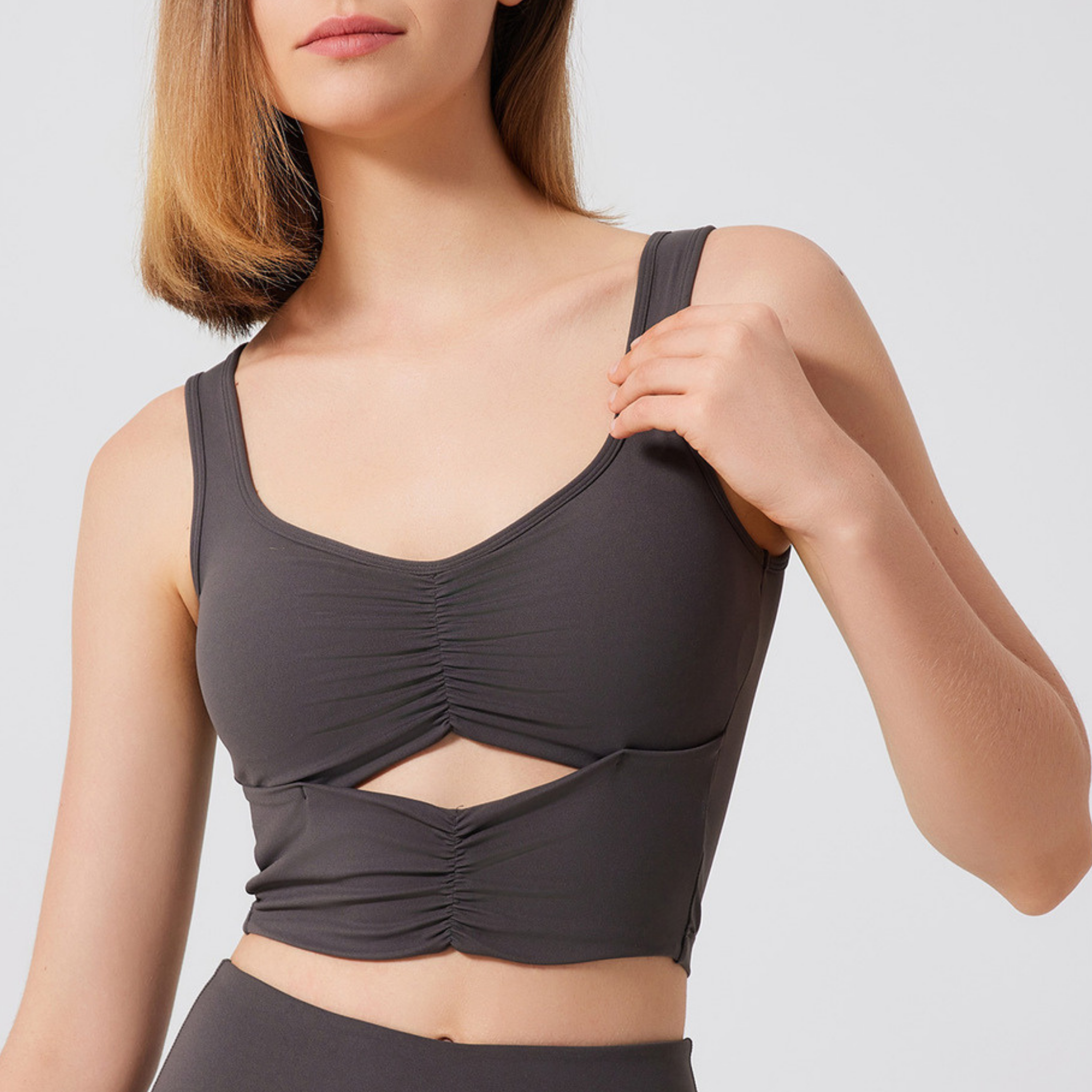 バタフライプリーツ　スポーツブラ