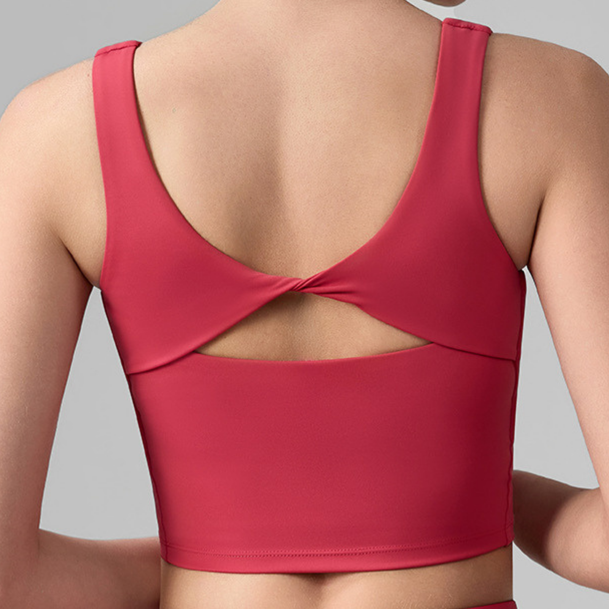 バックツイスト　スポーツブラ＆メッシュスラッシュ　レギンス　セット