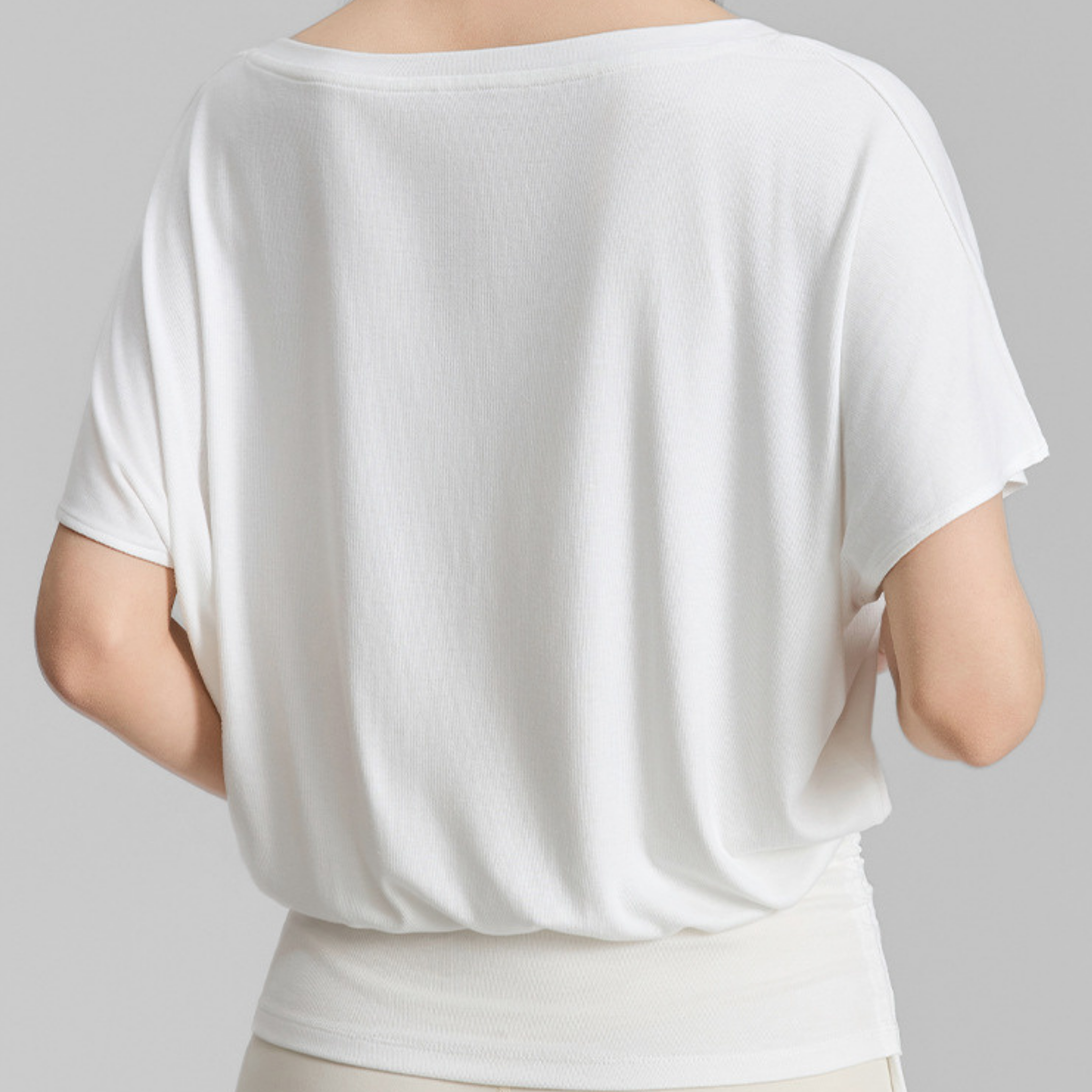 ウイングスリーブ　ドローストリング　半袖トップス