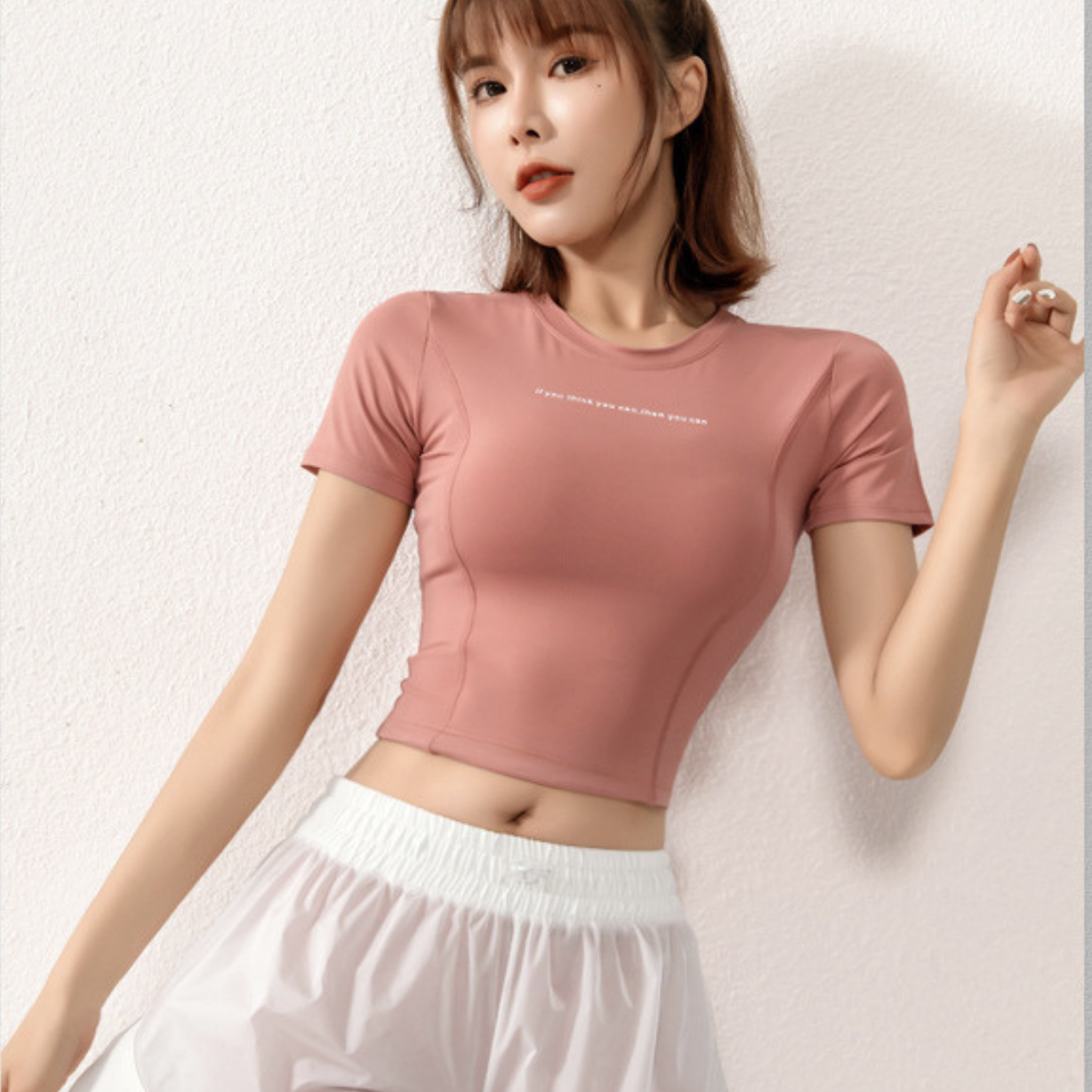 シンプルフィットネスシャツ