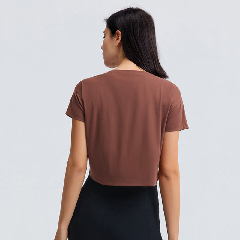 シンプルTシャツ　ショート丈